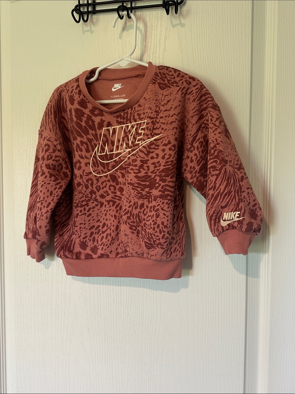 Toddler Girls 2T Nike Mauve Animal Print Crewneck Sweatshirt - Dusty Rose